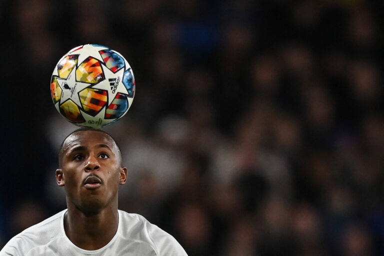  AppleとGT Advanced、パートナーシップ解消の合意に達し、GTは債務返済のために炉を売却へ